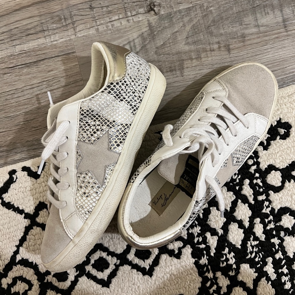 Sneakers 👟🪩